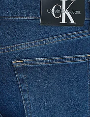 Calvin Klein Jeans - SLIM TAPER - kitsad teksad - denim dark - 5