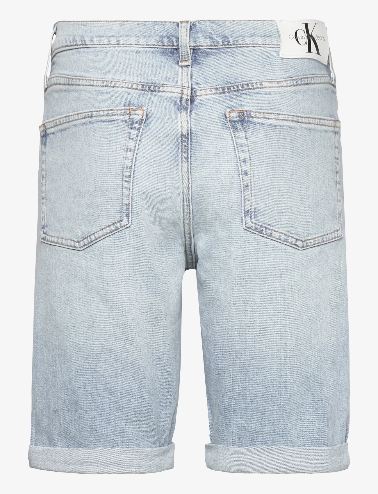 Calvin Klein Jeans - SLIM SHORT - farkkushortsit - denim light - 1