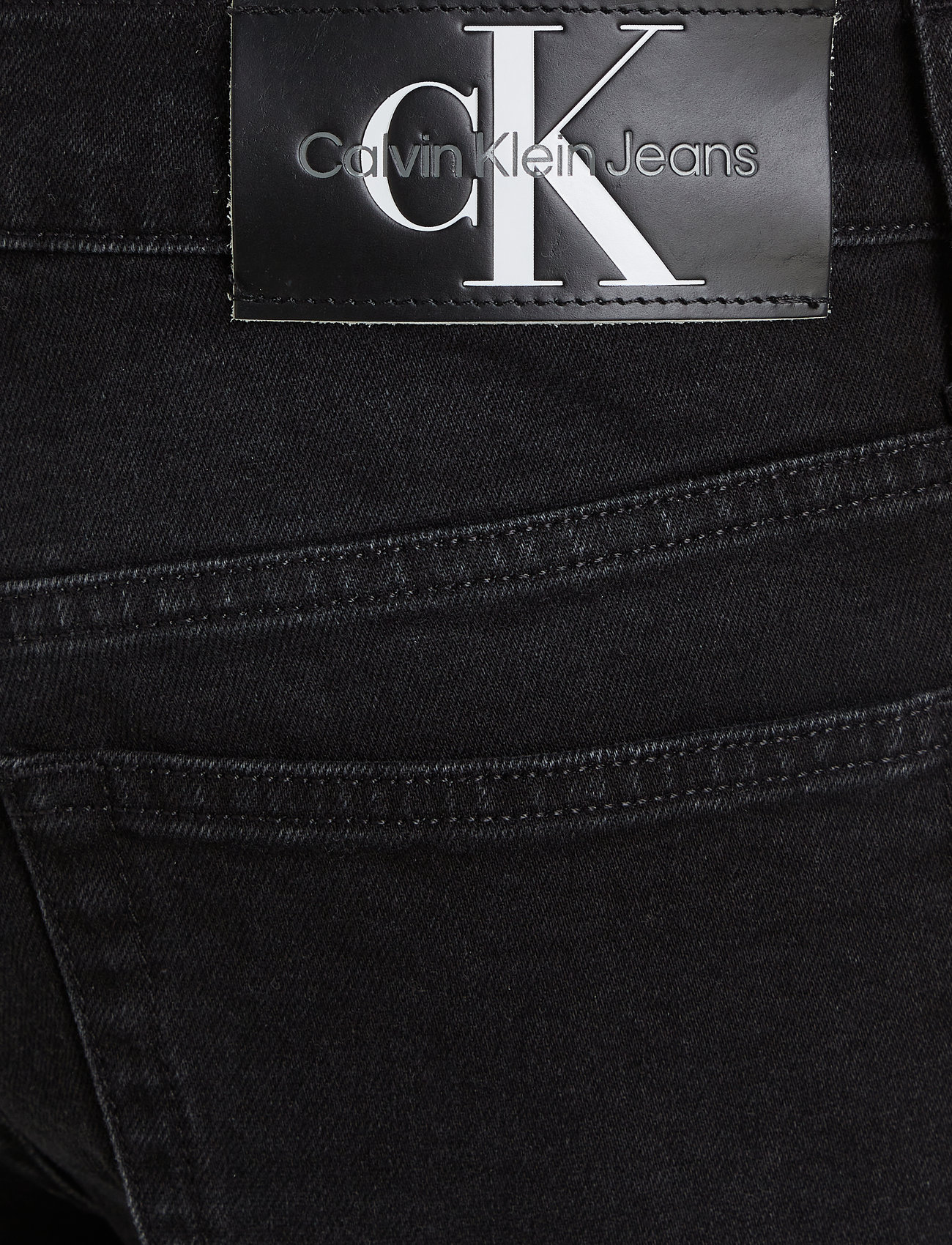 Calvin Klein Jeans - SLIM SHORT - denim black - 5