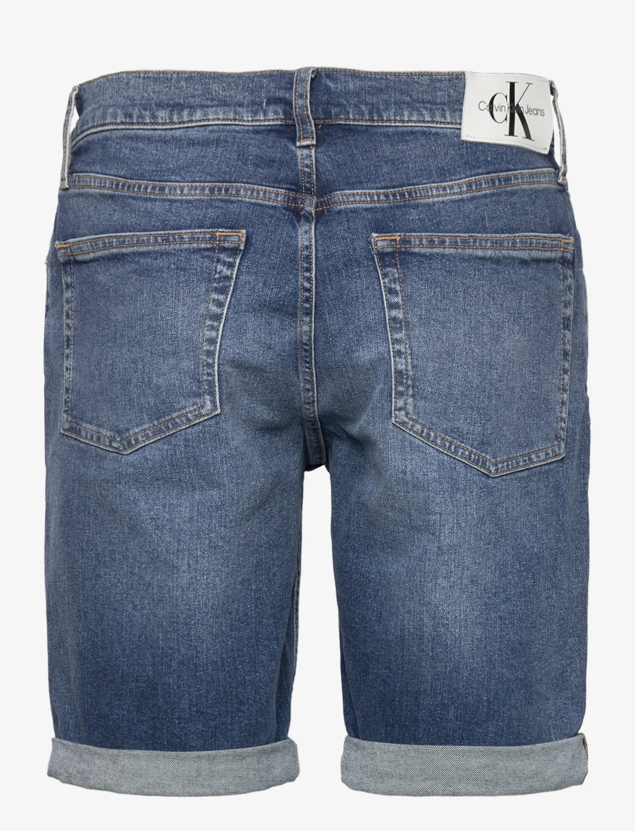 Calvin Klein Jeans - SLIM SHORT - lühikesed teksapüksid - denim medium - 1