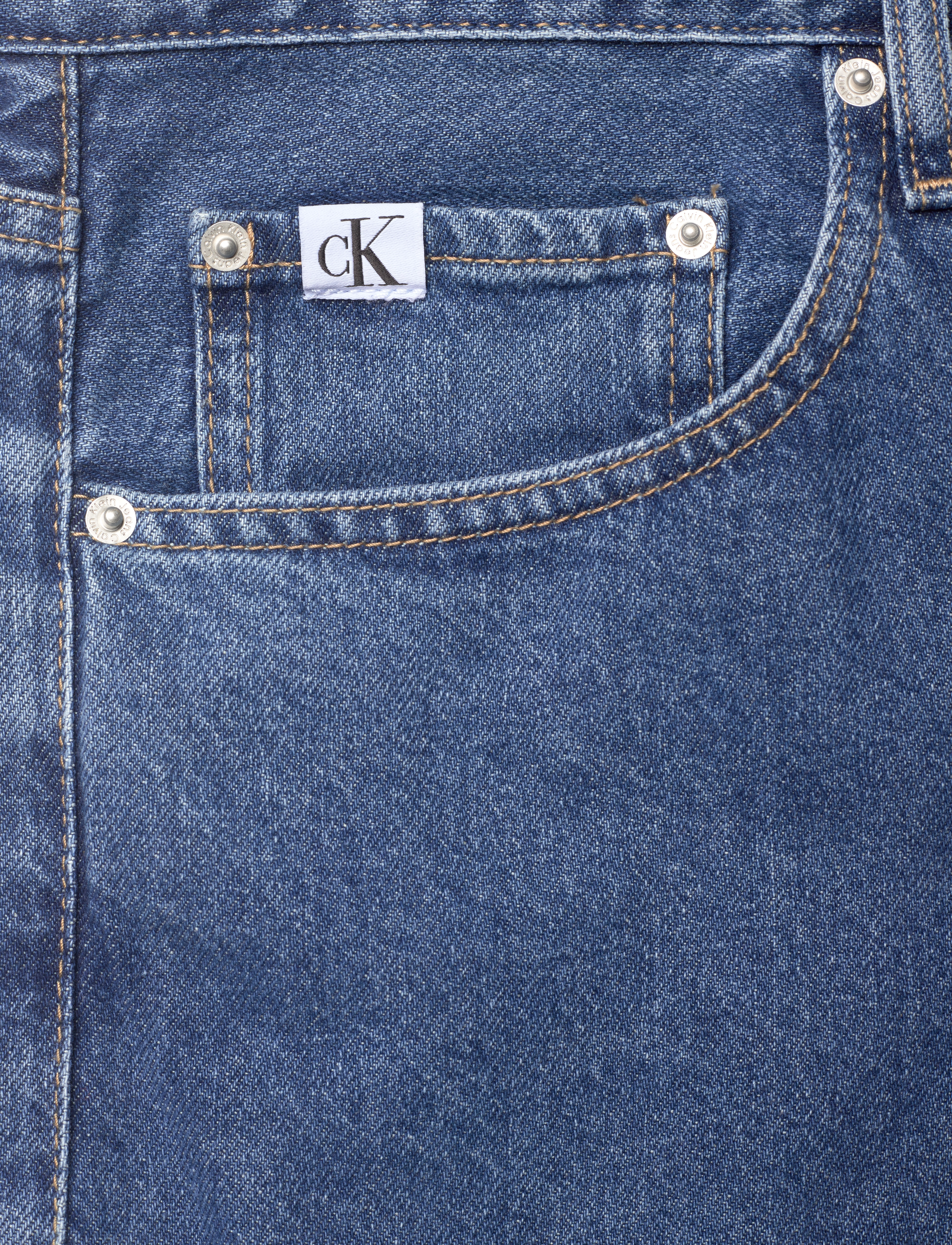Calvin Klein Jeans - 90S LOOSE SHORT CARGO - denim medium - 2