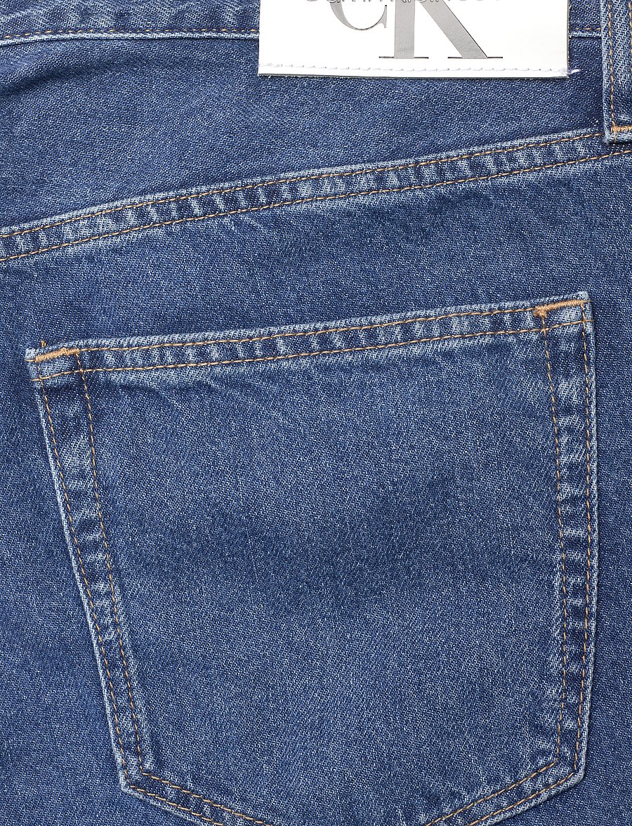 Calvin Klein Jeans - 90S LOOSE SHORT CARGO - denim medium - 4