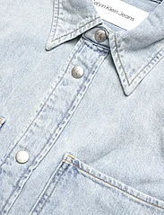 Calvin Klein Jeans - REGULAR LINEAR  SHIRT - verjaardagscadeaus - denim light - 3