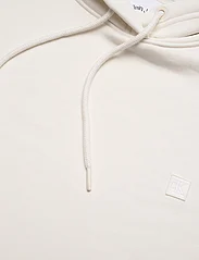 Calvin Klein Jeans - CK EMBRO BADGE HOODIE - kapuutsiga dressipluusid - ivory - 6