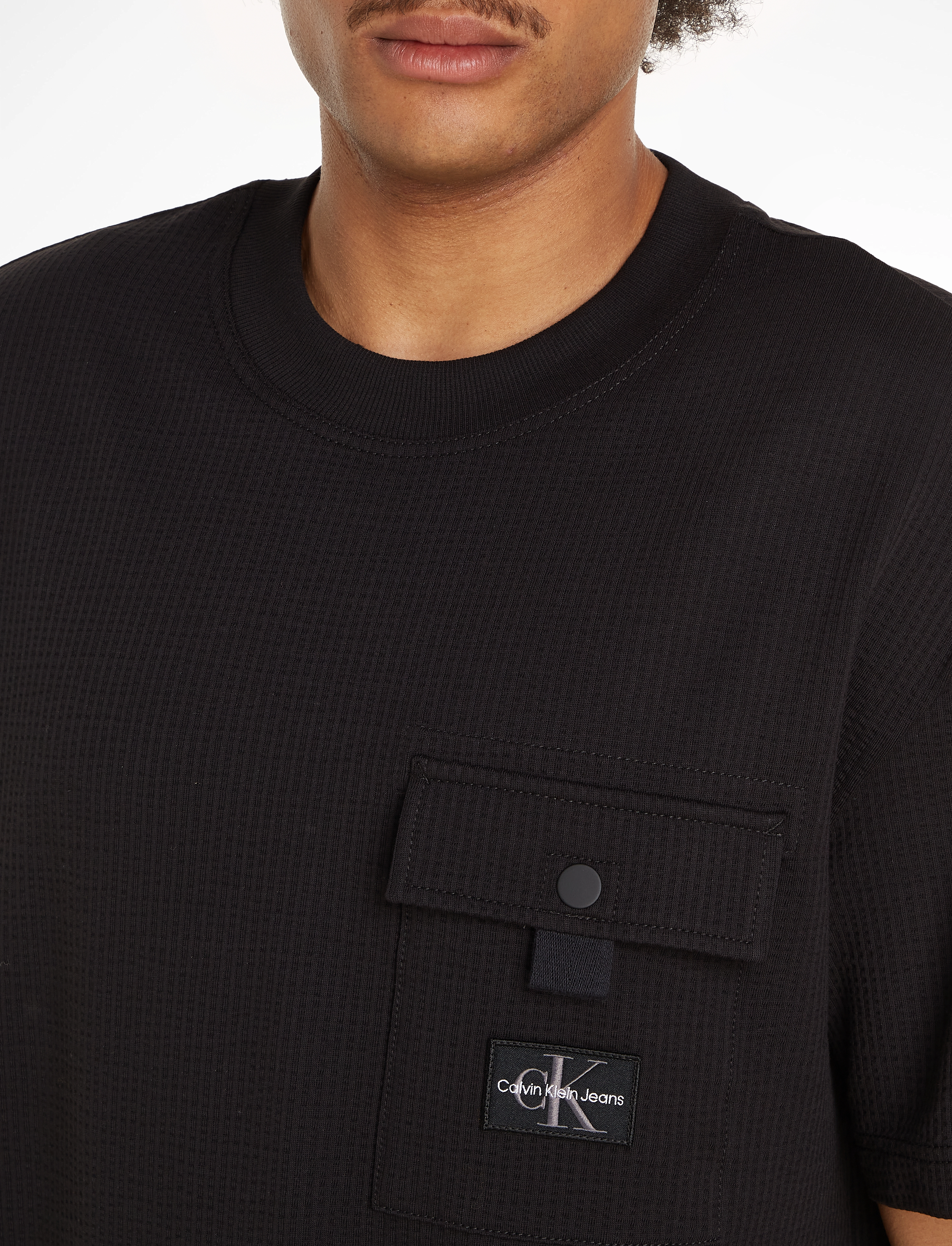 Calvin Klein Jeans - TEXTURE POCKET SS TEE - ck black - 5