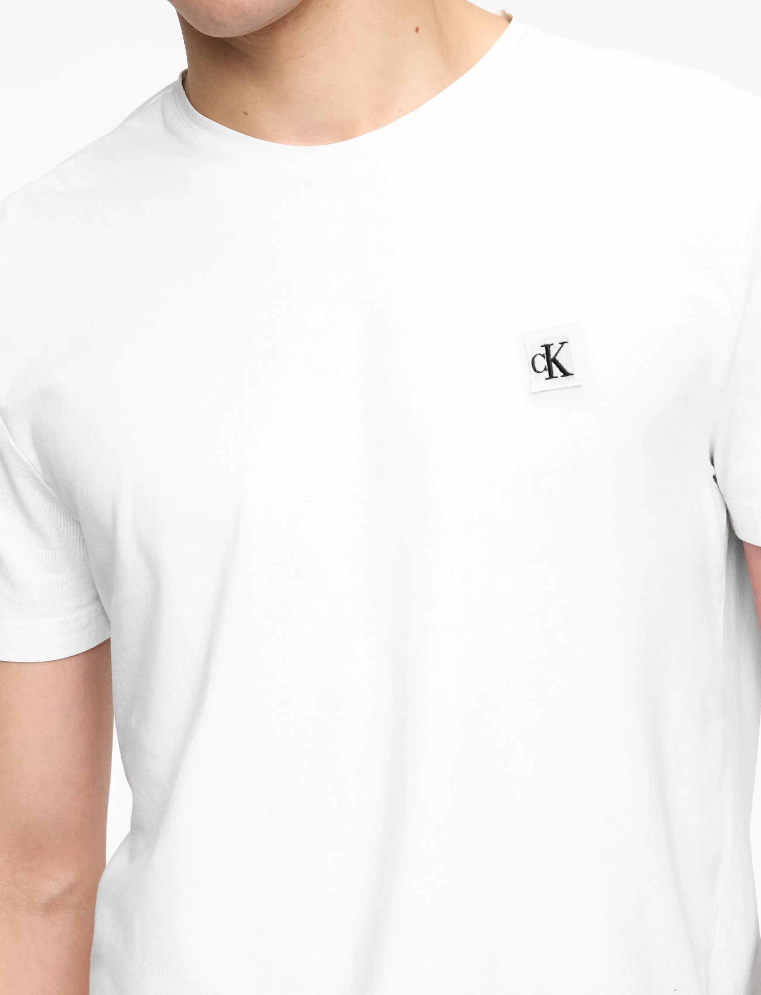 Calvin Klein Jeans - CK EMBRO BADGE TEE - short-sleeved t-shirts - bright white - 5