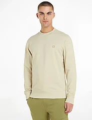 Calvin Klein Jeans - CK EMBRO BADGE CREW NECK - sweatshirts - green haze - 1