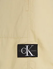 Calvin Klein Jeans - LINEN SHORT - linased lühikesed püksid - green haze - 5