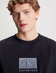 Calvin Klein Jeans - EMBROIDERY PATCH TEE - basic t-shirts - ck black - 3