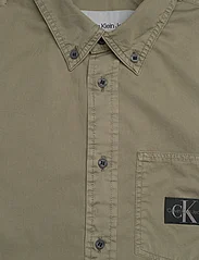 Calvin Klein Jeans - REGULAR SHIRT - casual overhemden - dusty olive - 2
