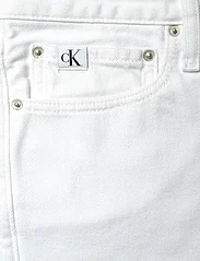 Calvin Klein Jeans - SLIM SHORT - jeans shorts - denim light - 2