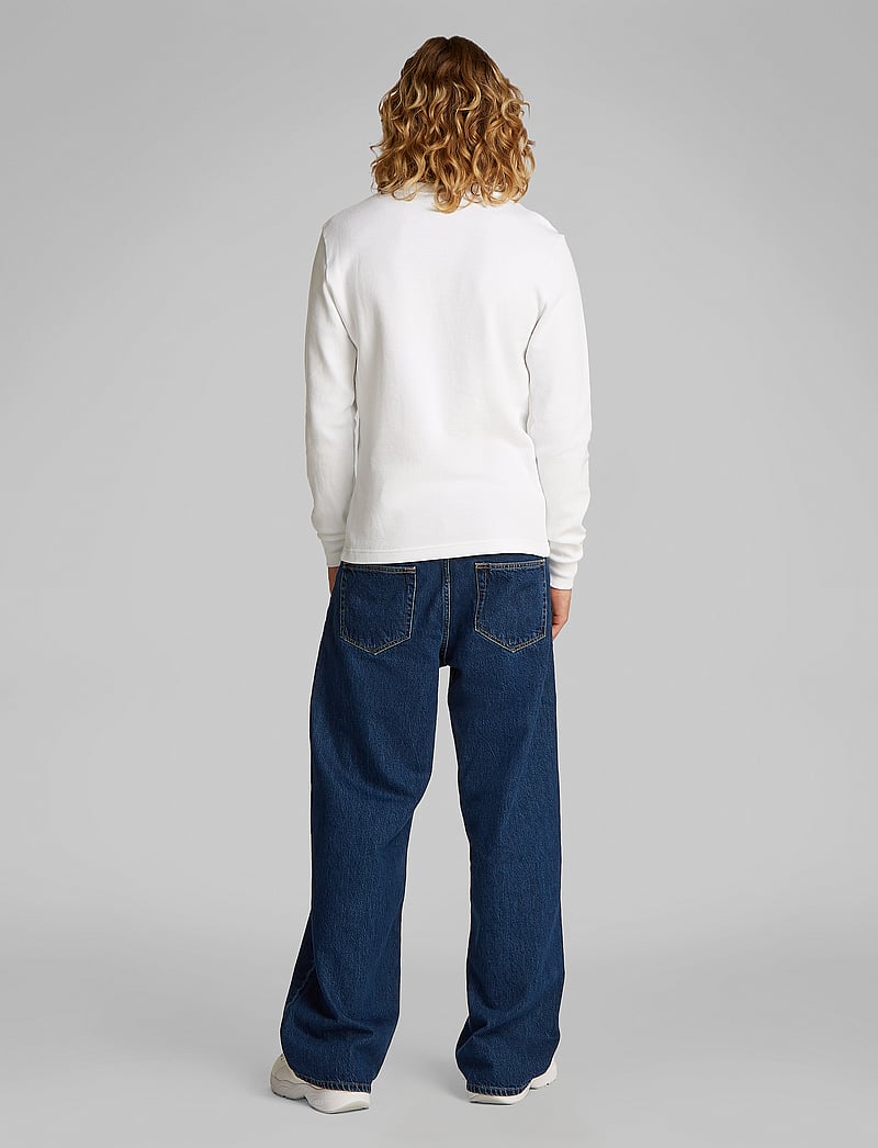 Calvin Klein Jeans - WOVEN LABEL WAFFLE LS TEE - marškinėliai ilgomis rankovėmis - bright white - 2