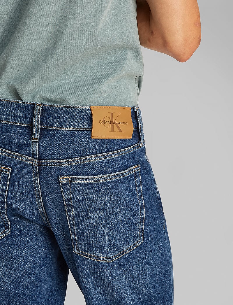 Calvin Klein Jeans - SLIM SHORT - jorts - denim dark - 3