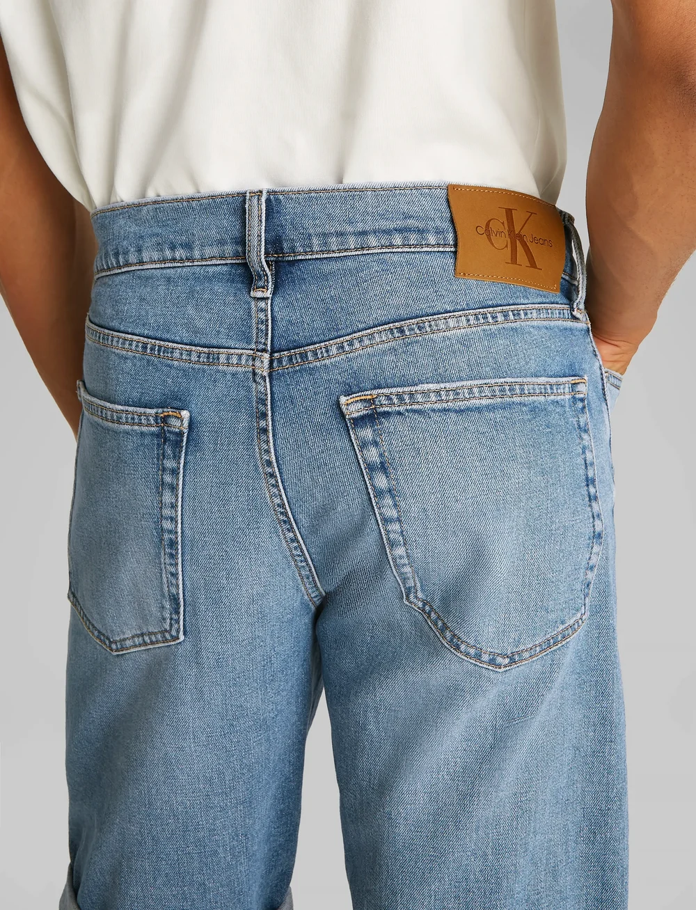 Calvin Klein Jeans - SLIM SHORT - jeans shorts - denim medium - 5