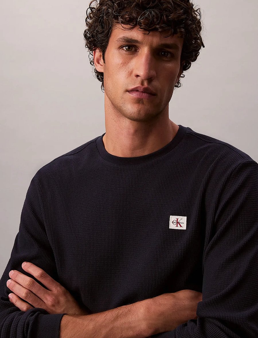 Calvin Klein Jeans - LS WAFFLE BADGE CREWNK TEE - langärmelig - dark sapphire - 4