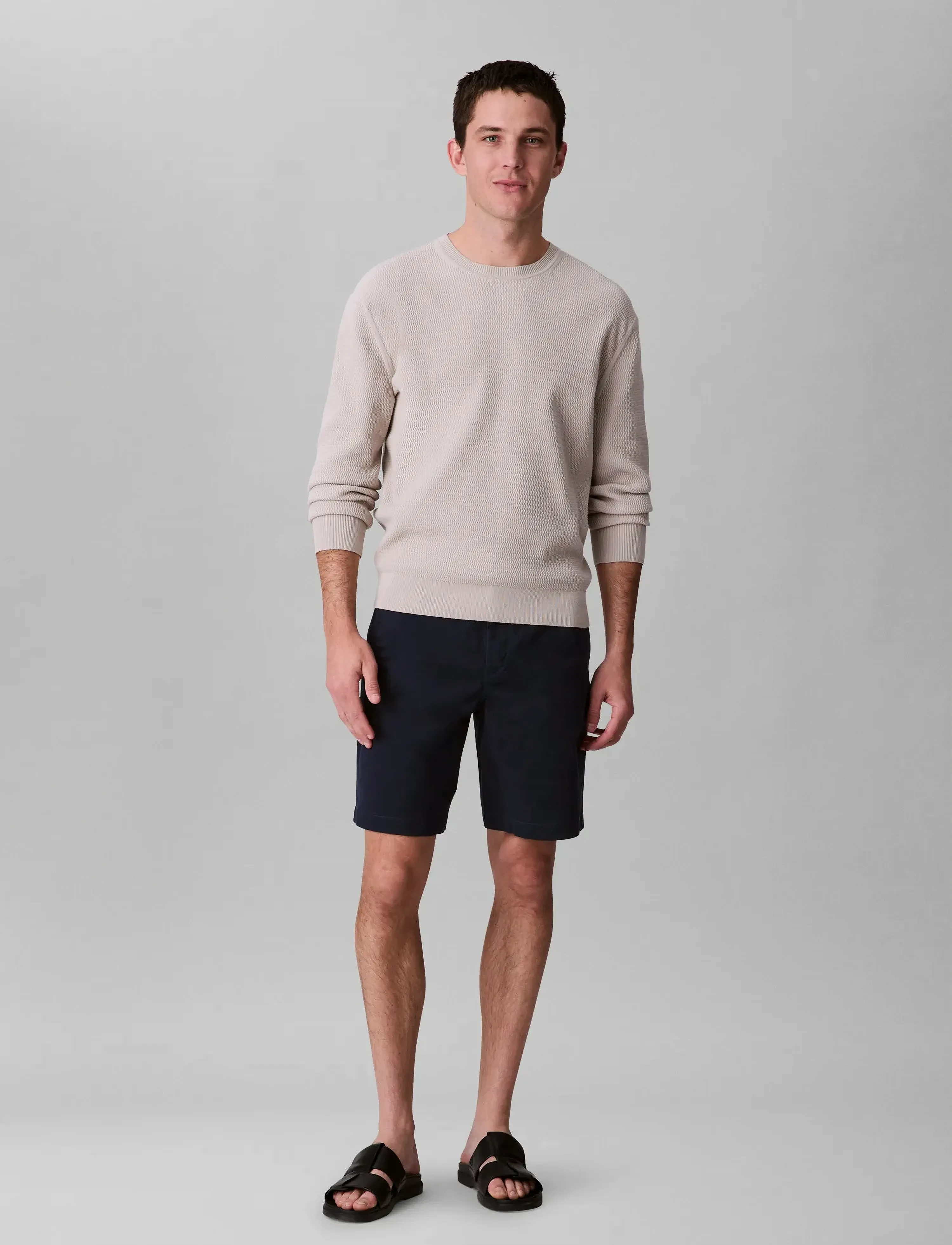 Calvin Klein Jeans CLASSIC COTTON CHINO SHORT 9 IN - Chinos shorts - DARK SAPPHIRE / navy