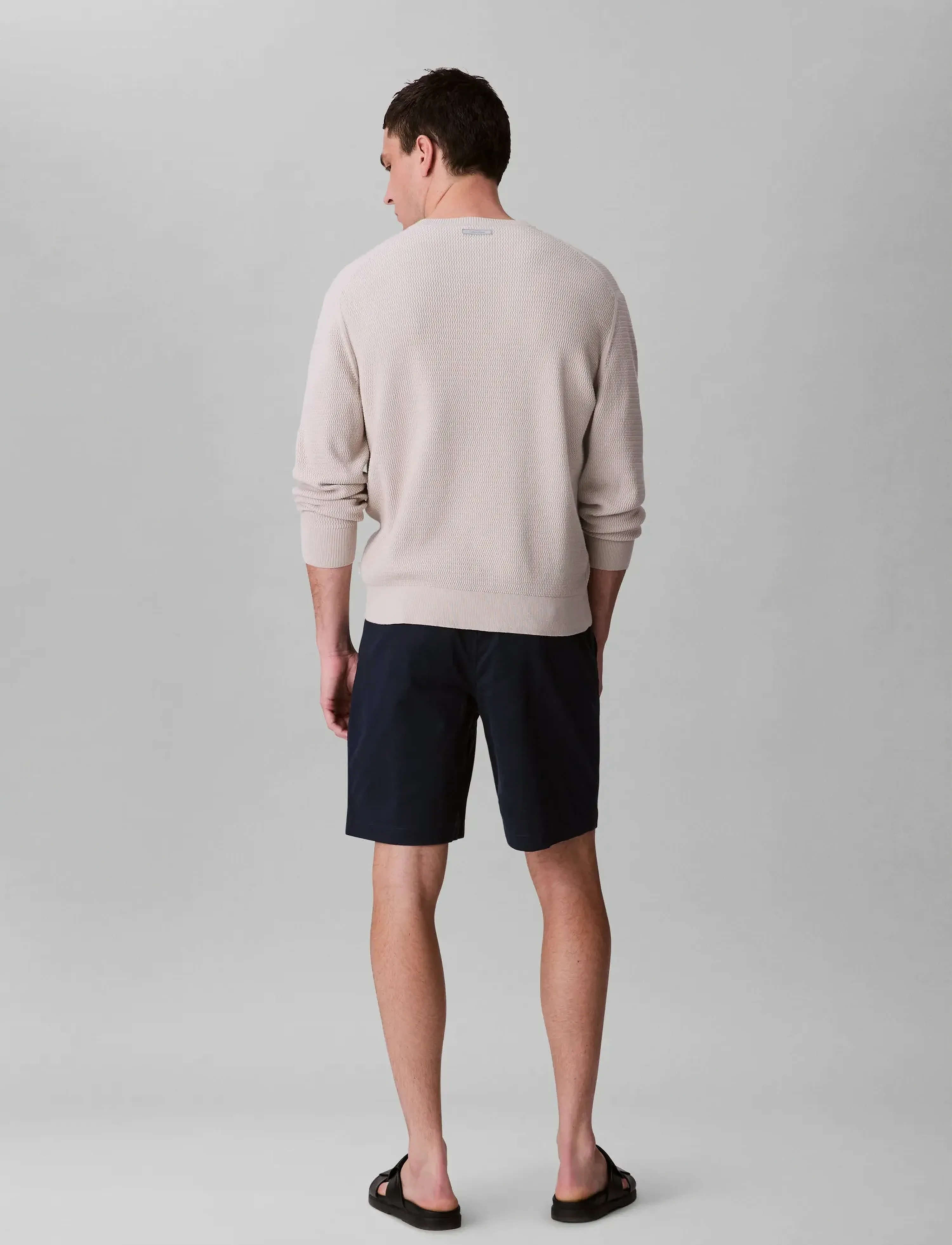 Calvin Klein Jeans - CLASSIC COTTON CHINO SHORT 9 IN - chinos shorts - dark sapphire - 4