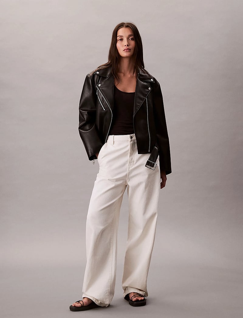 Calvin Klein Jeans - FAUX LEATHER MOTO JACKET W/BELT - nahktagid - black beauty - 0