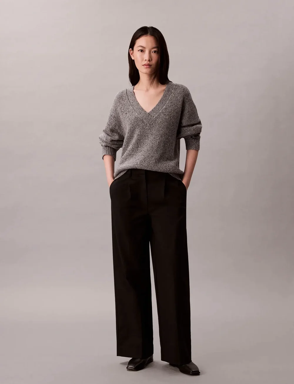 Calvin Klein Jeans - Chunky Neps V Neck Sweater - striktrøjer - stoneflag - 3