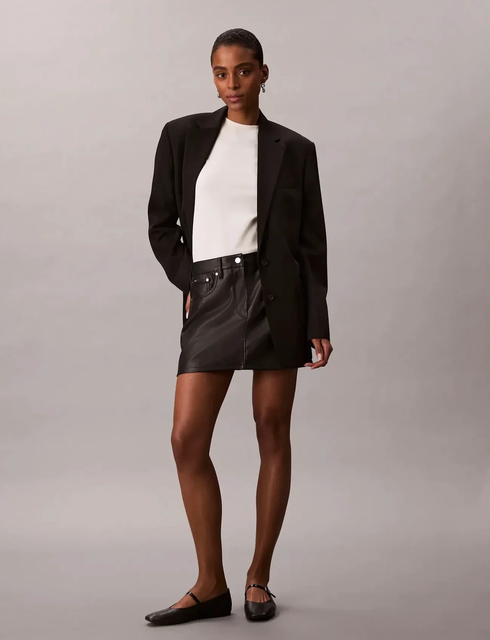 Calvin Klein Jeans - FAUX LEATHER 5PKT MINI SKIRT - korte nederdele - black - 0