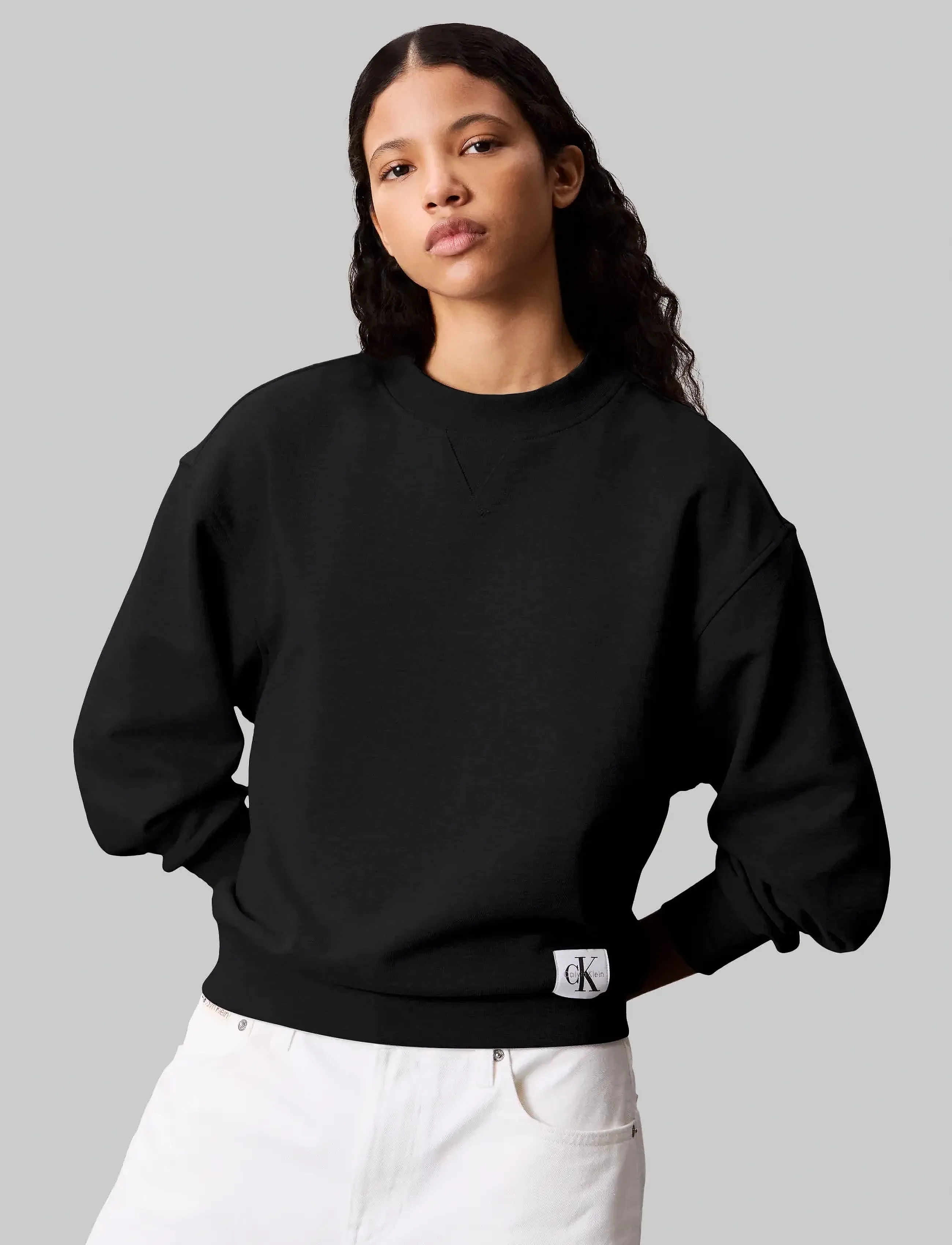 Calvin Klein Jeans A- Ls Badge Logo Terry Crew Nk, XXS, Sweatshirts & Hoodies, Schwarz - Sweatshirts, Frauen