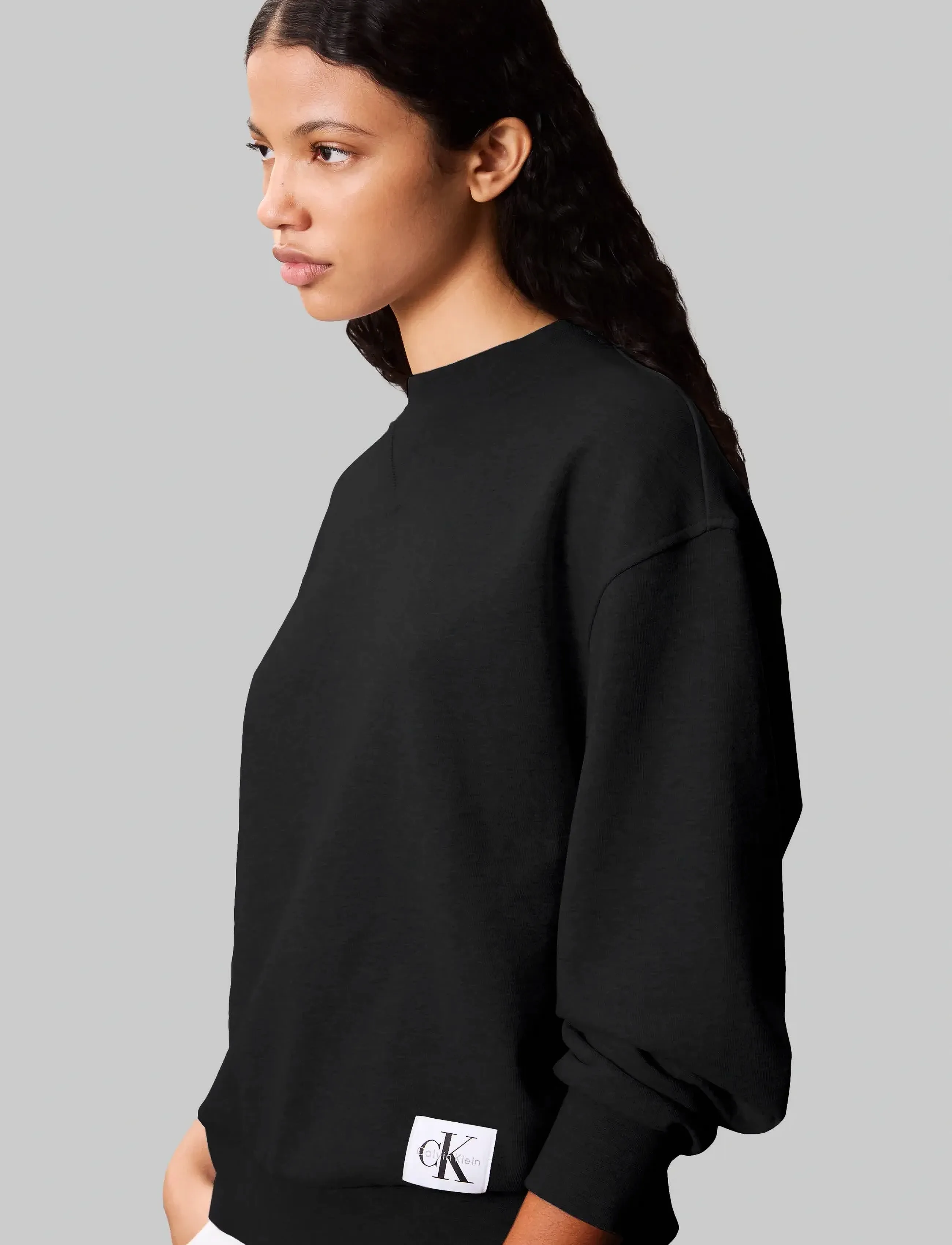 Calvin Klein Jeans A - Ls Badge Logo Terry Crew Nk sweatshirts dam – bild 5