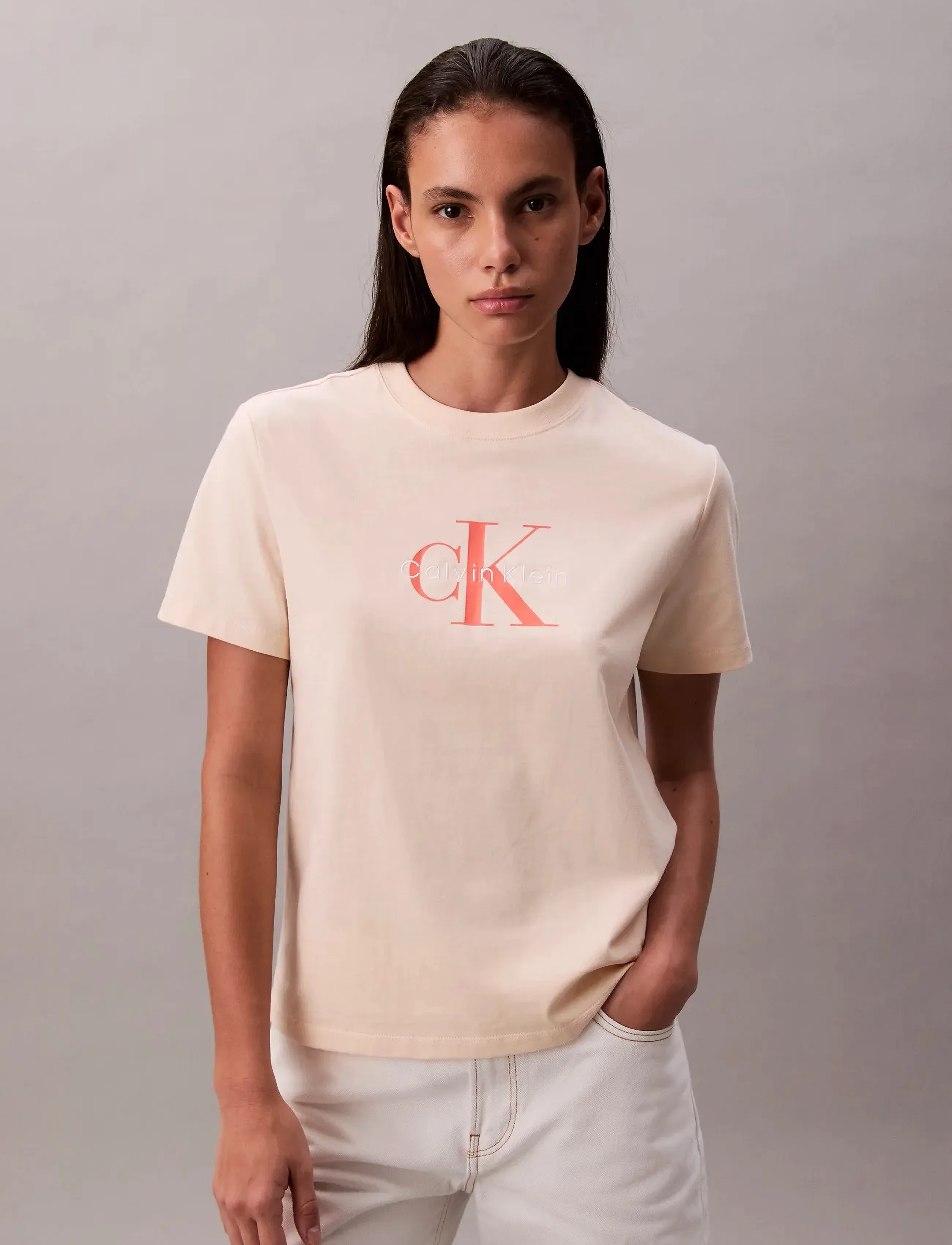 Calvin Klein Jeans HERO SS CLASSIC MONOLOGO CNECK T - Tøj - BRAZILIAN SAND / beige