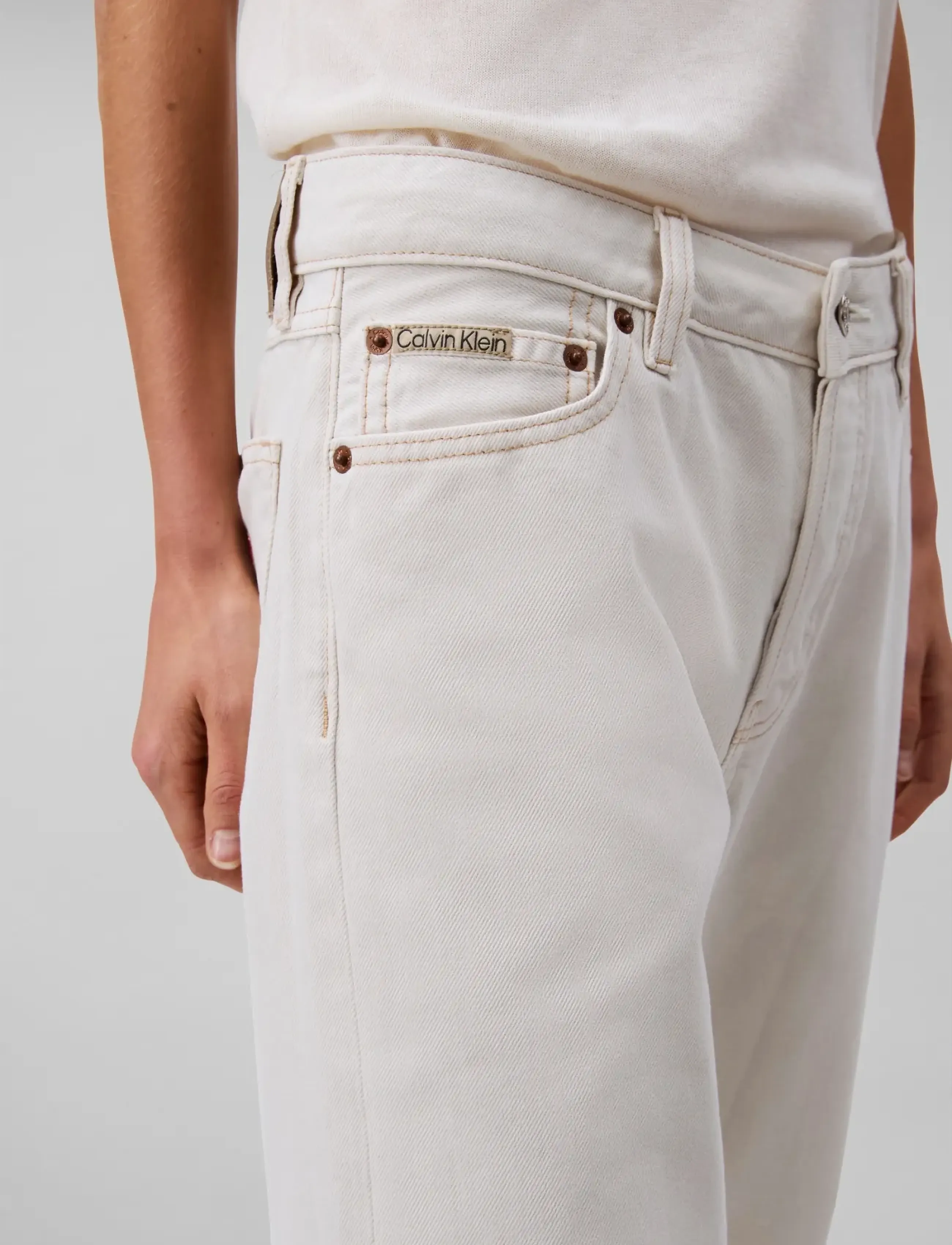 Calvin Klein Jeans - SIGNATURE 90s STRAIGHT CHALK - chalk white - 5