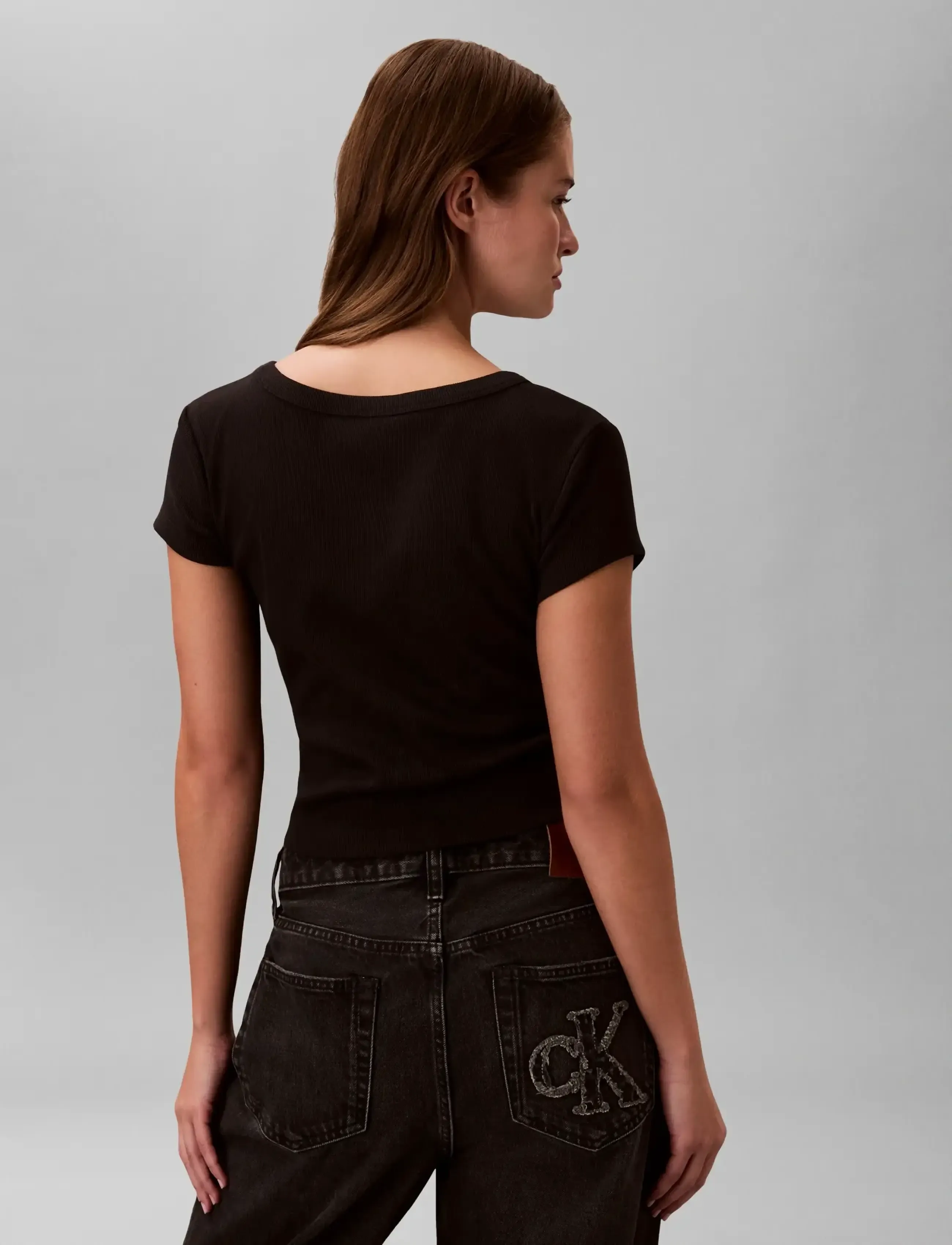 Calvin Klein Jeans - SS HERITAGE LABEL BABY TEE - crop tops - black - 3