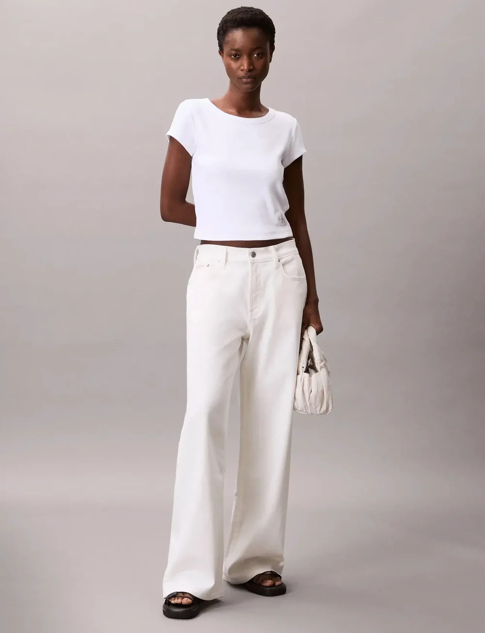 Calvin Klein Jeans - A- WOVEN LABEL 2X2 RIB BABY TEE - t-shirts - brilliant white - 3