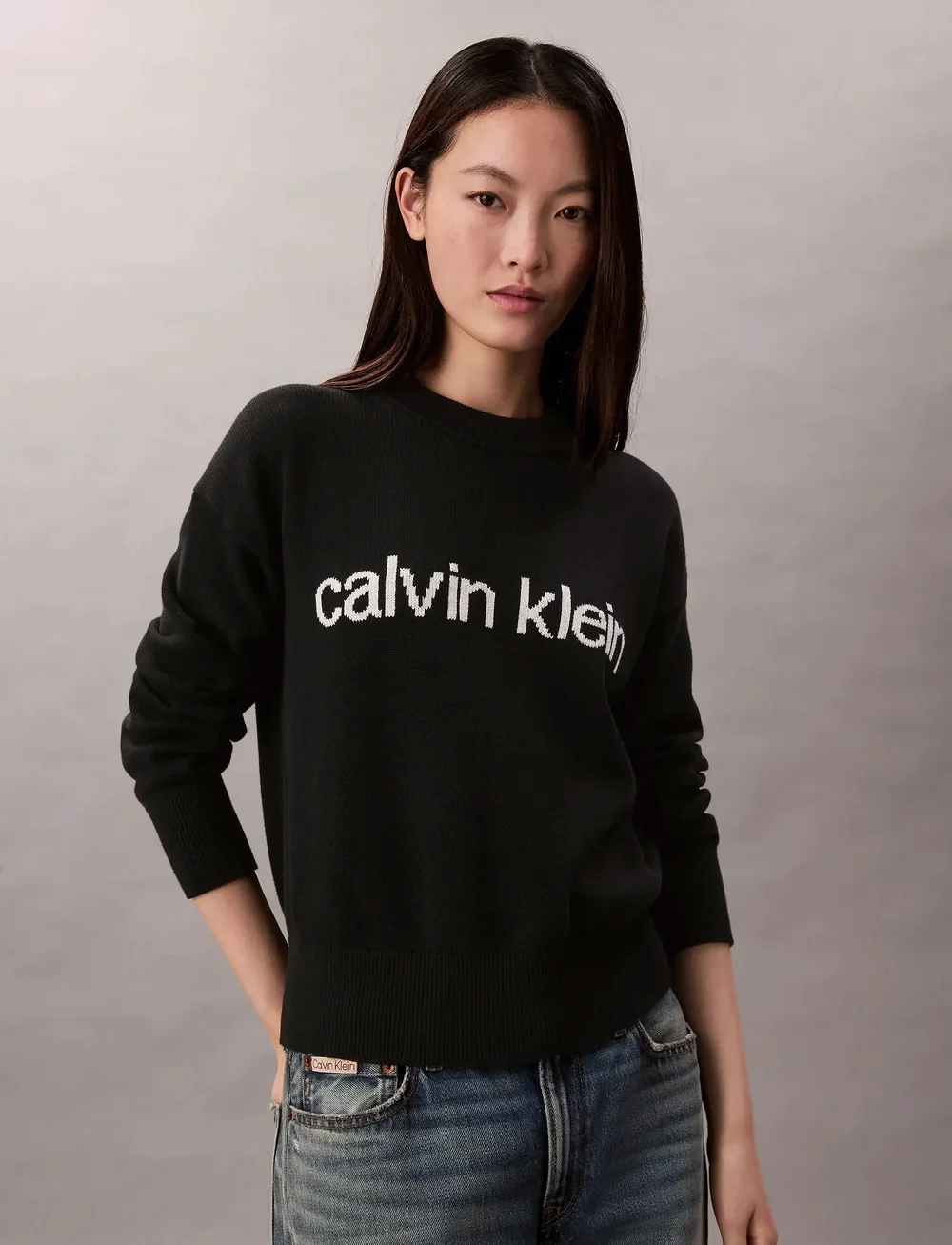 Calvin Klein Jeans - Cotton Graphic Pullover - striktrøjer - black - 0