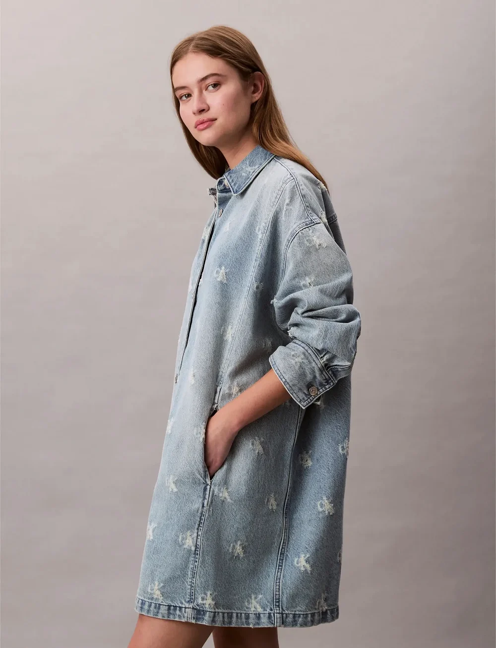 Calvin Klein Jeans - DENIM SHIRTDRESS CK DISTRESSED I - denim dresses - ck distressed indigo - 4