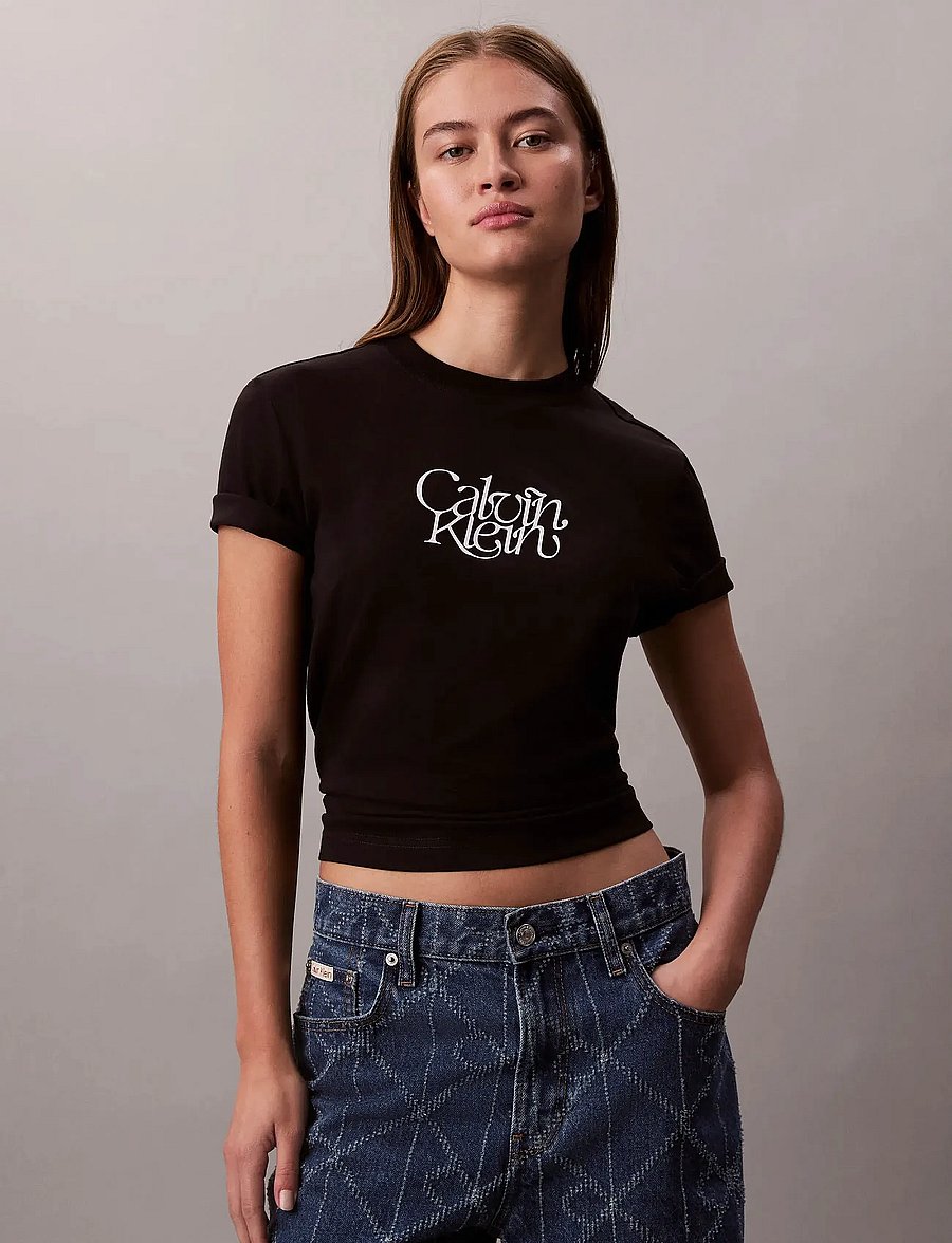 Calvin Klein Jeans - SS FITTED SCRIPT CALVIN KLEIN TE - t-shirts - black - 0