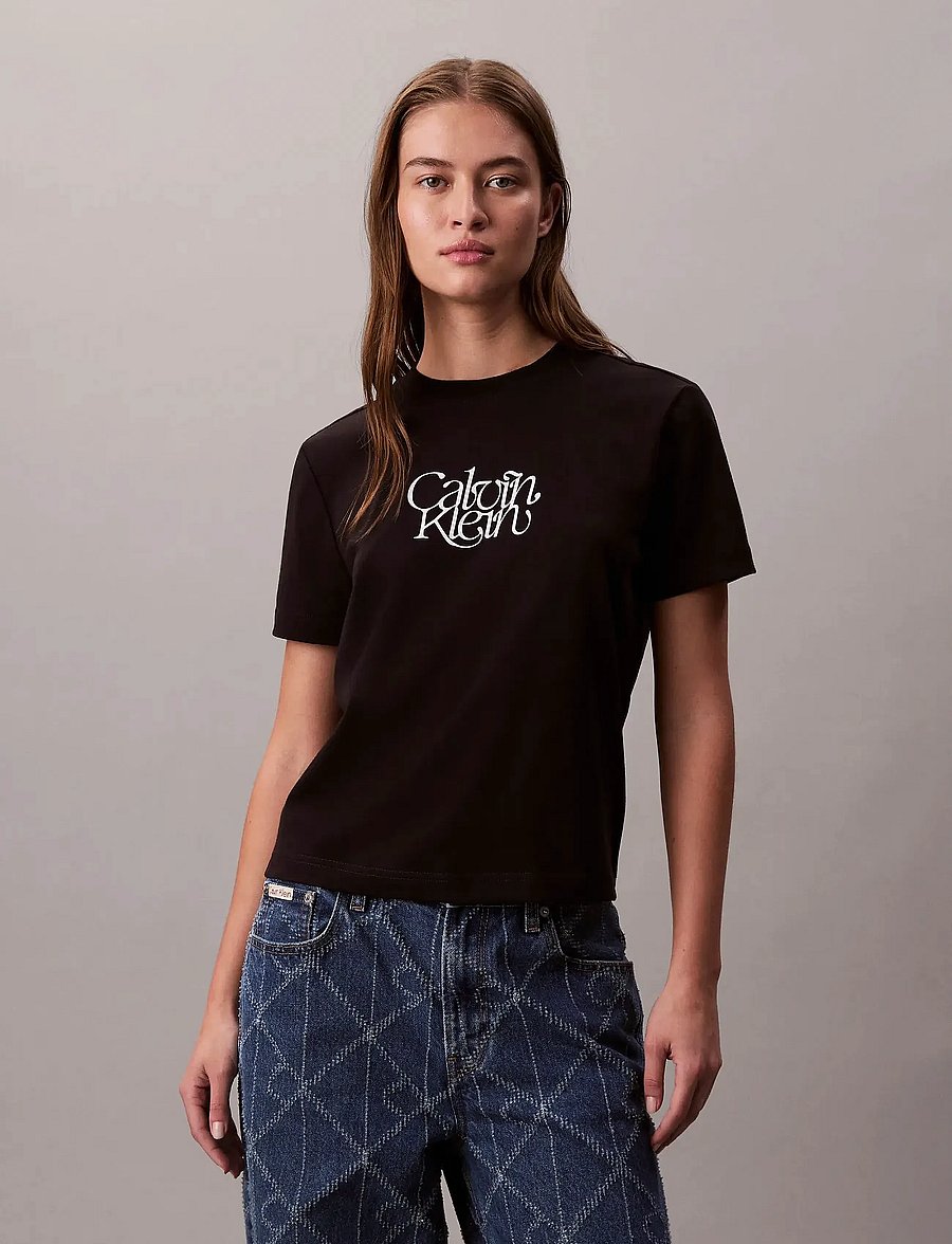 Calvin Klein Jeans - SS FITTED SCRIPT CALVIN KLEIN TE - t-shirts - black - 4