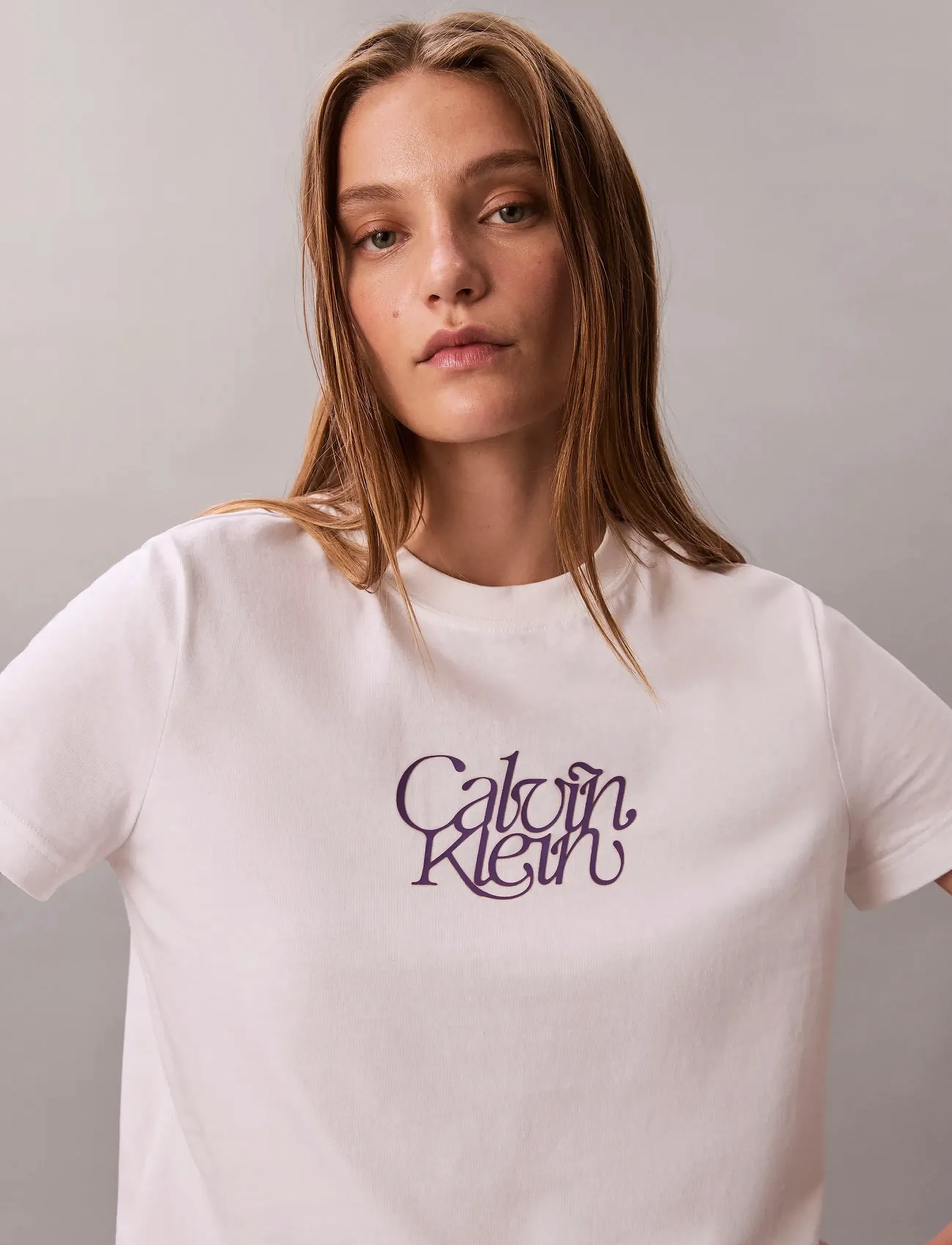 Calvin Klein Jeans Ss Fitted Script Calvin Klein Te, L, White, T-Shirts & Toppe > Kortærmede, Dame