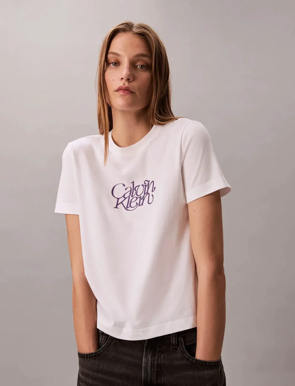 Calvin Klein Jeans - SS FITTED SCRIPT CALVIN KLEIN TE - t-shirts - brilliant white - 4