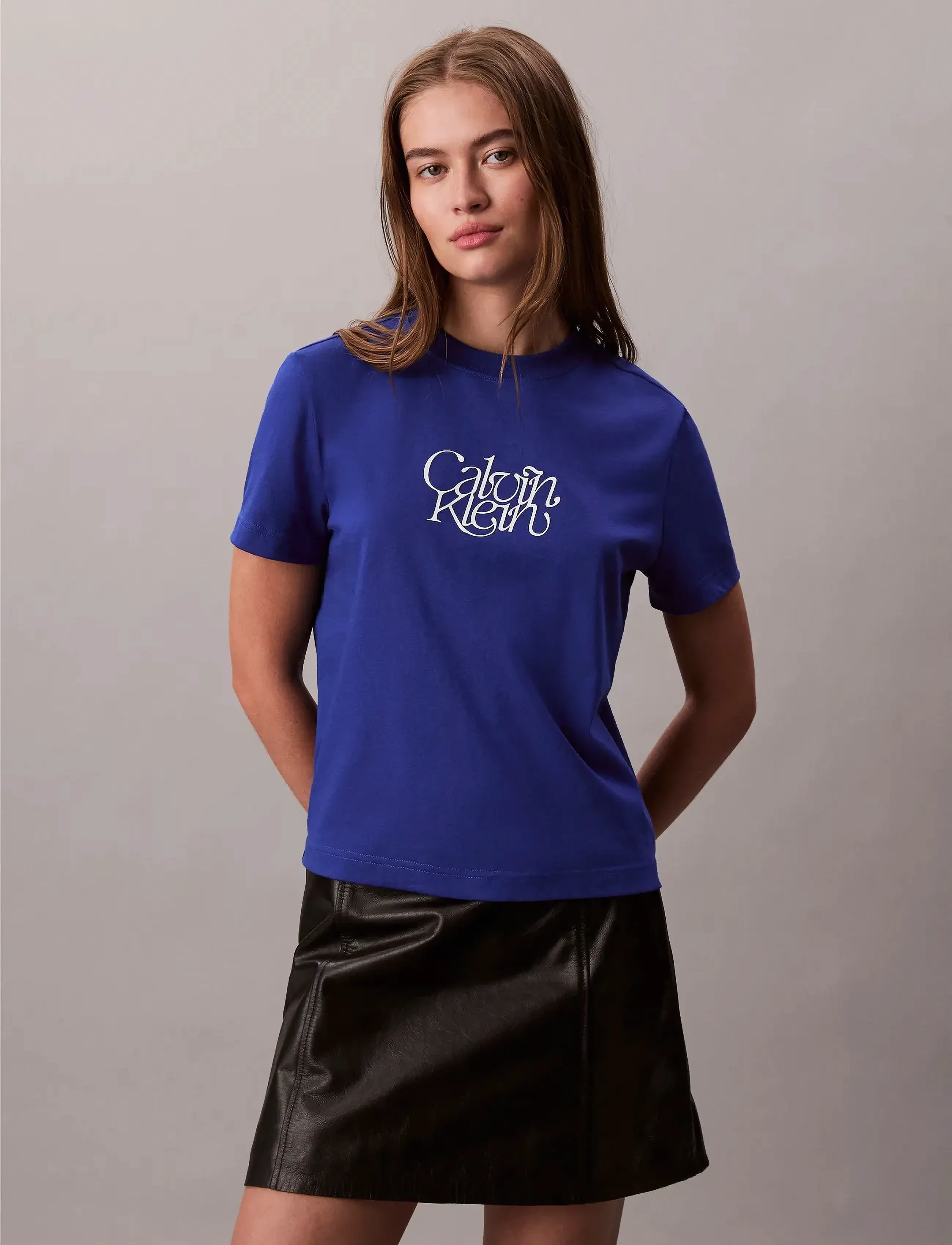 Calvin Klein Jeans - SS FITTED SCRIPT CALVIN KLEIN TE - t-shirts - cobalt - 4