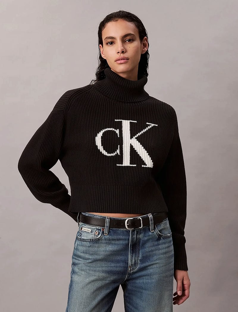 Calvin Klein Jeans - BLOWN UP CK LOOSE SWEATER CONTRA - rullekraver - black - 0