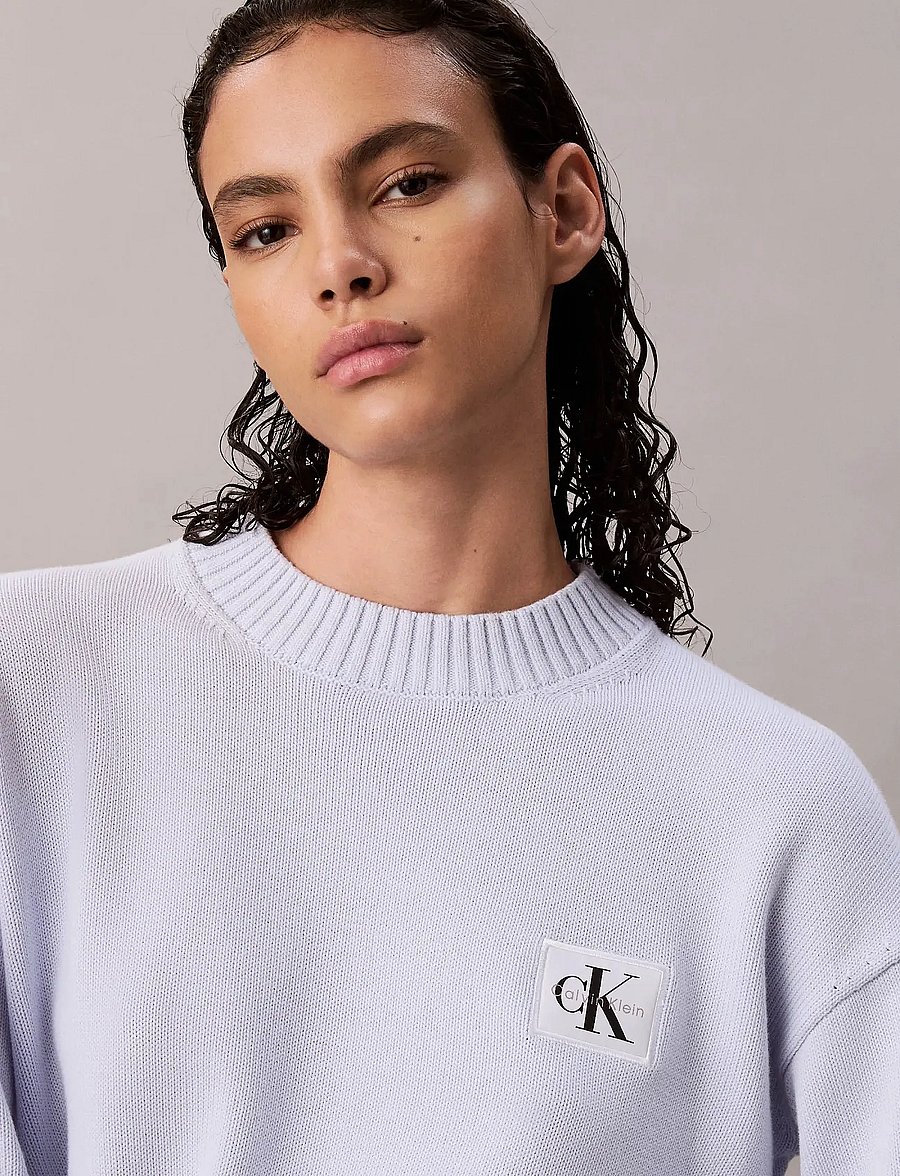 Calvin Klein Jeans - CK EMBRO BADGE SWEATER - striktrøjer - light blue - 4