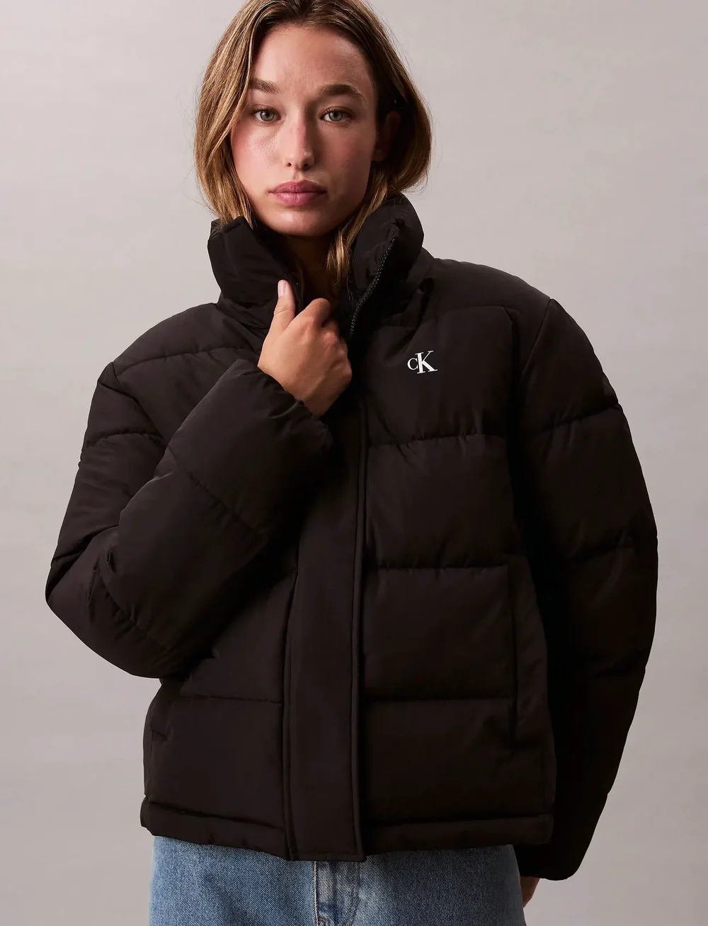 Calvin Klein Jeans - MATTE MONOLOGO MW SHORT PUFFER - dunjackor - black - 5