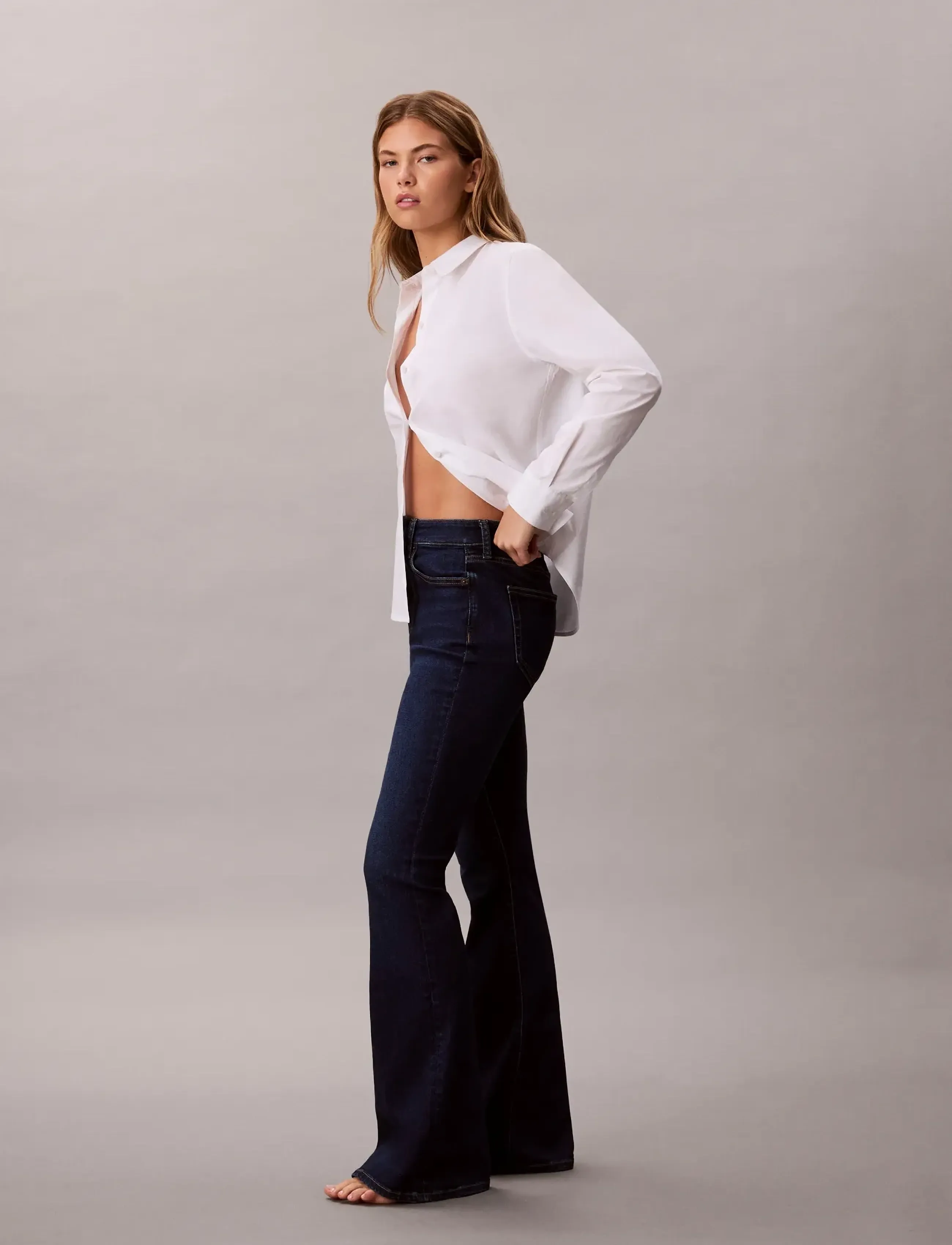 Calvin Klein Jeans - HIGH RISE FLARE BLUE ORBIT - alt eriti laia säärega teksad - blue orbit - 4