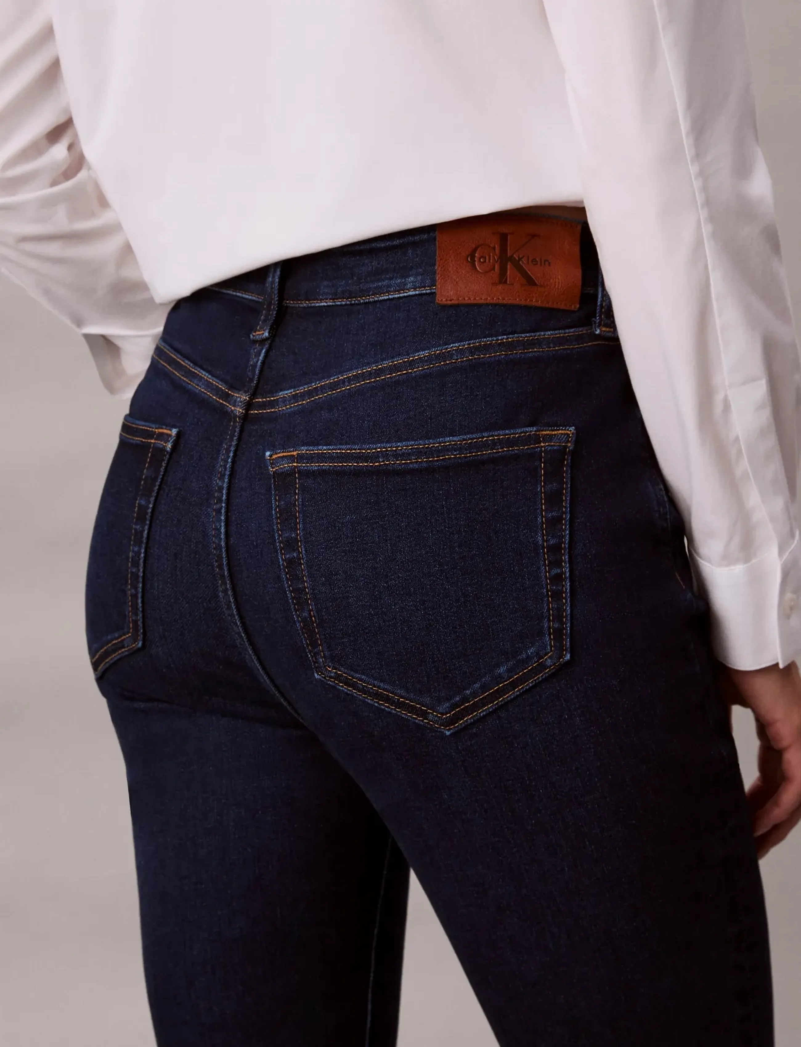 Calvin Klein Jeans - HIGH RISE FLARE BLUE ORBIT - alt eriti laia säärega teksad - blue orbit - 5