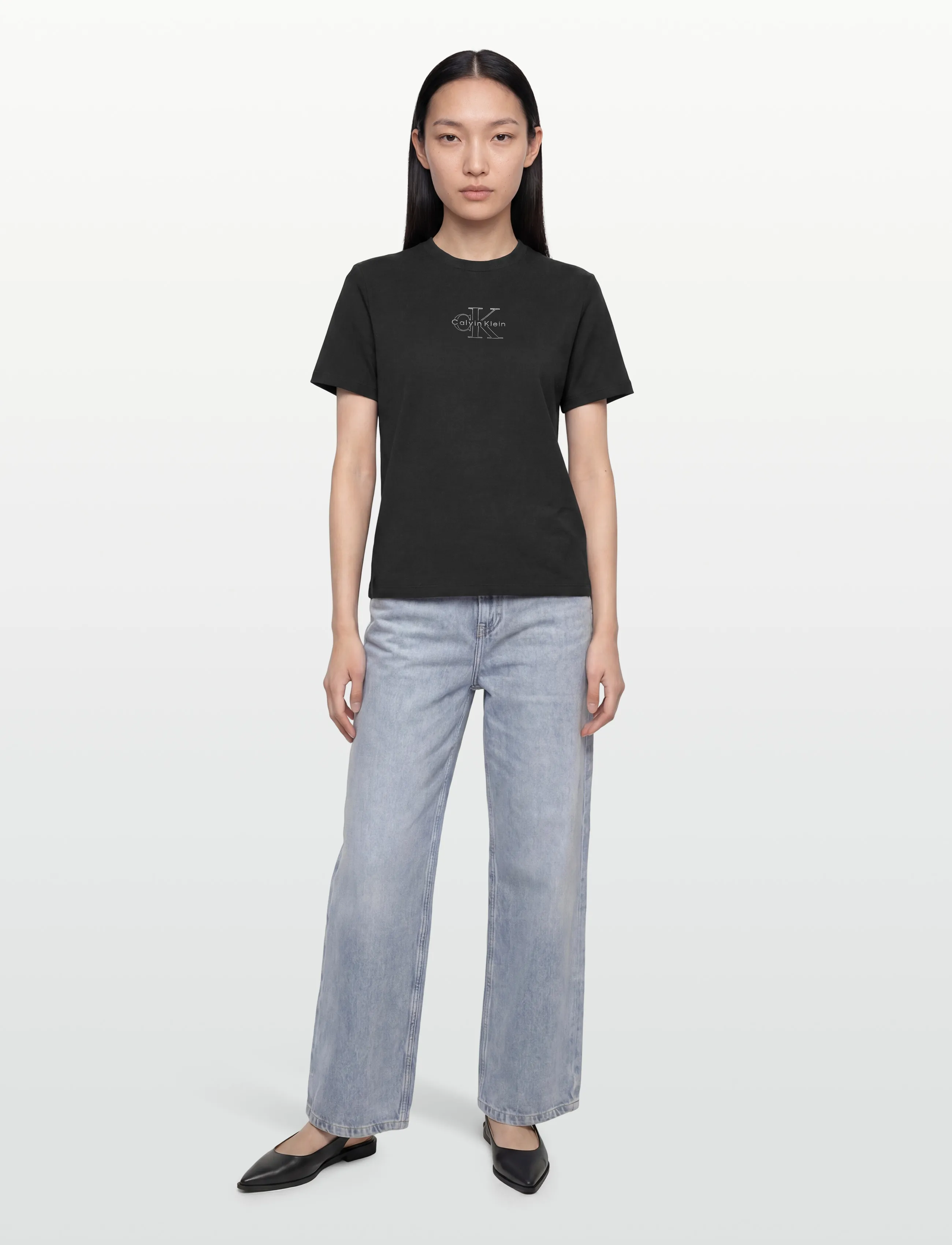 Calvin Klein Jeans T-shirt 'CLASSIC' dam – bild 2