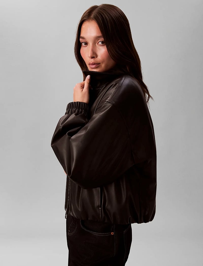 Calvin Klein Jeans - FAUX LEATHER INSULATED BOMBER - frühlingsjacken - black - 4