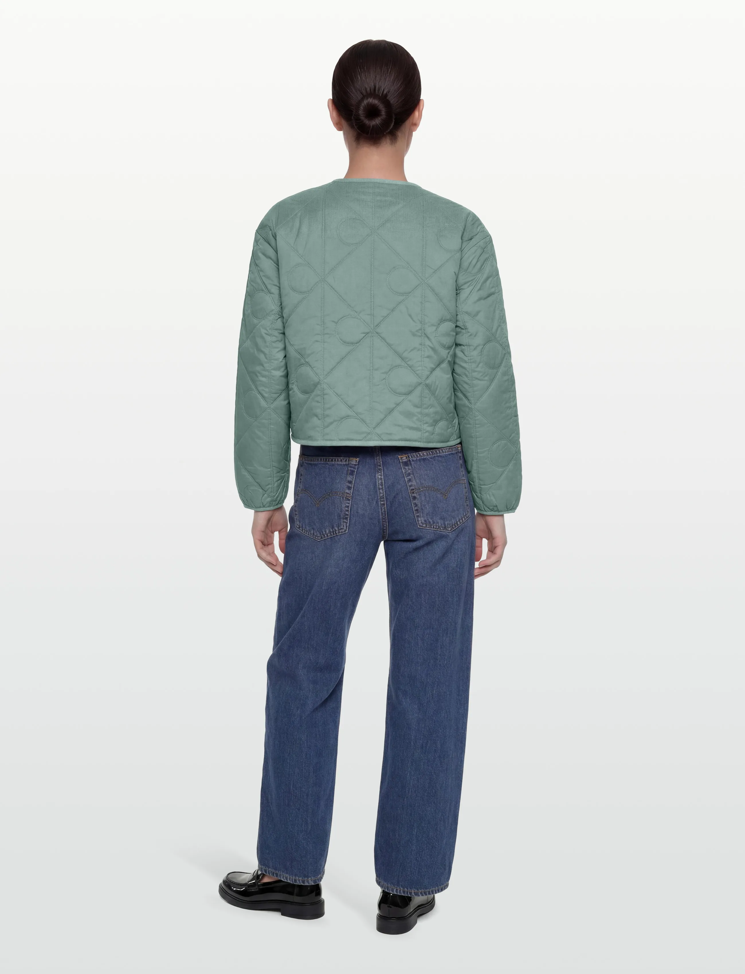 Lightweight Aop Quilted Liner 4