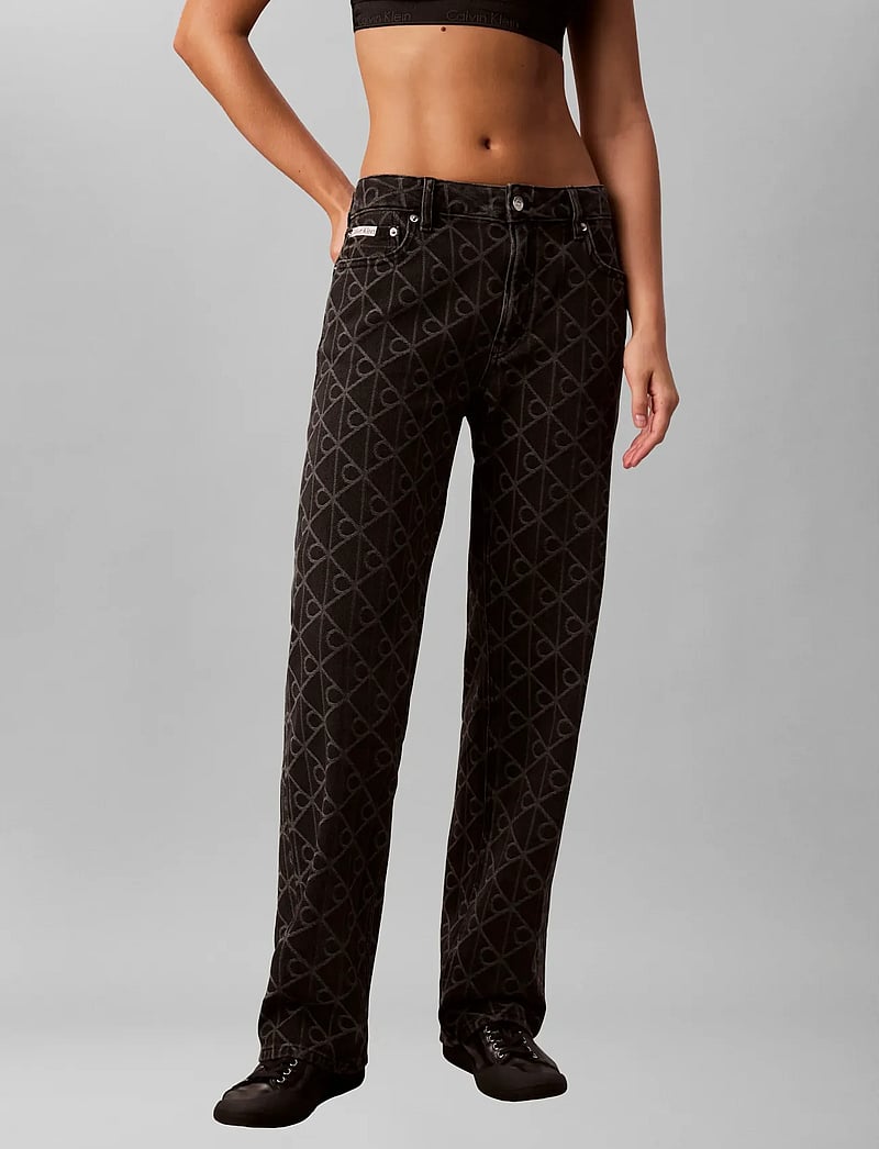 Calvin Klein Jeans - SIGNATURE 90s STRAIGHT BLACK EMB - straight jeans - black emblem - 0