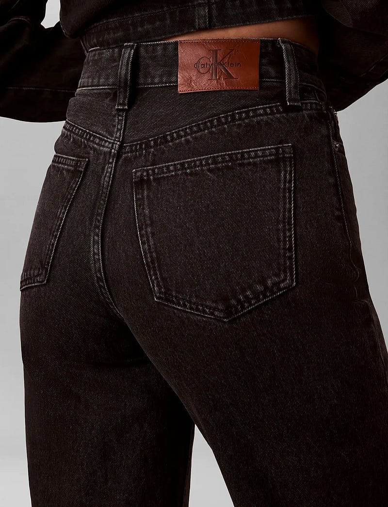 Calvin Klein Jeans - EU BARREL JEAN CK ESSENTIAL BLAC - barrel jeans - ck essential black - 3