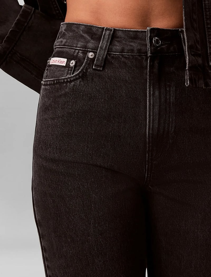 Calvin Klein Jeans - EU BARREL JEAN CK ESSENTIAL BLAC - barrel jeans - ck essential black - 4