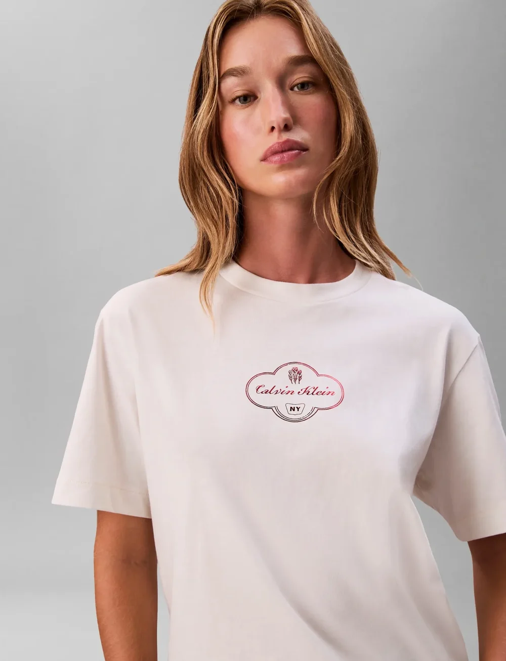 Calvin Klein Jeans - SS BOXY COCTAIL LOGO TEE - t-shirts - white greige - 2