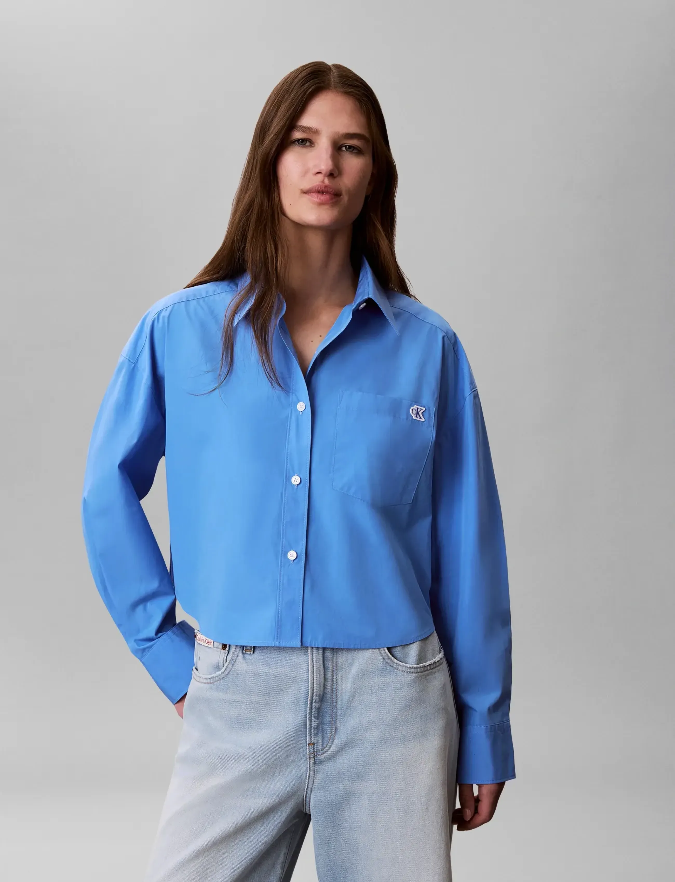 Calvin Klein Jeans Cotton Poplin Cropped Shirt, L, Blue, Skjorter > Langærmede, Dame